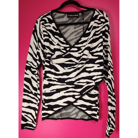 New York & Company Sweaters - New York & Company Gabrielle Union Faux Wrap Sweater Top Womens Med Zebra Print